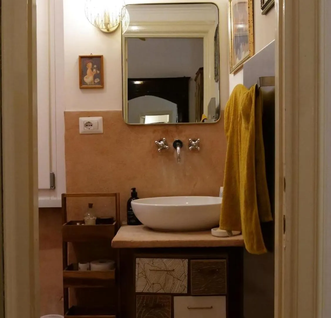 Cozy Artsy Apt Near The Vatican Ρώμη Ιταλία