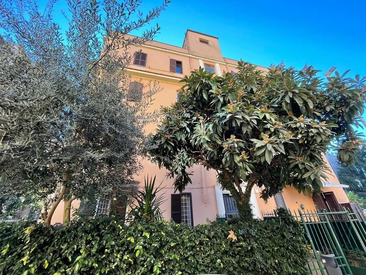 Cozy Artsy Apt Near The Vatican Ρώμη Ιταλία